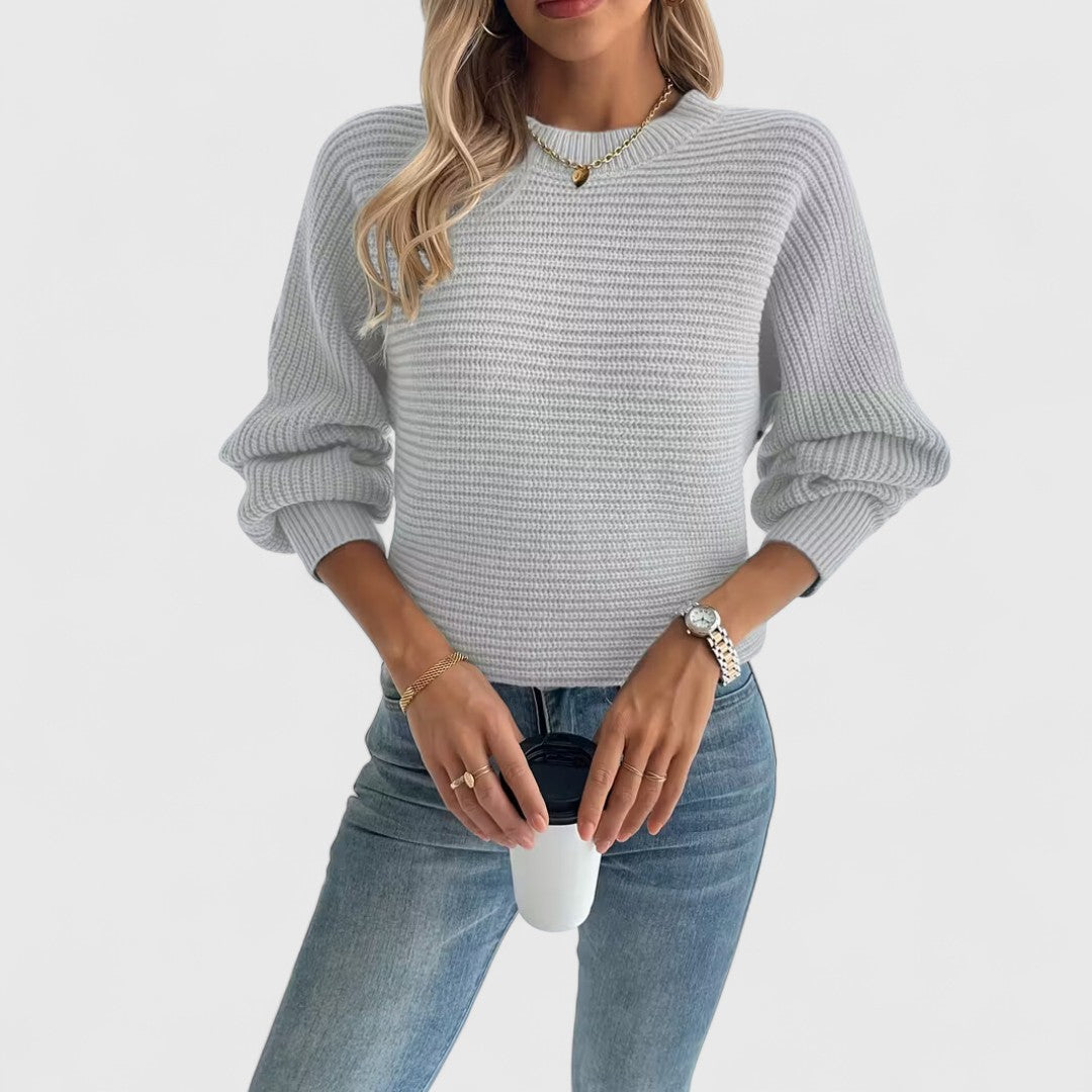 Sophia - Elegant Pullover Sweater