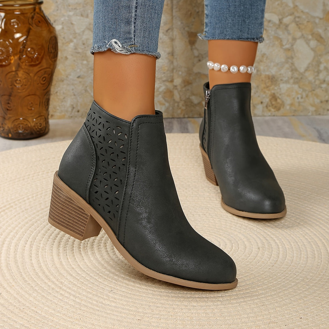 Olivia™ – Breathable ankle boots with lasting comfort