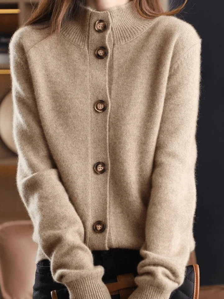 Women's Relaxed Knit Button Down Cardigan