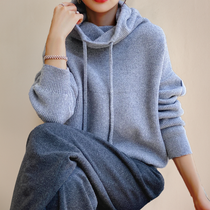 Women's Classic Oversized Cropped Chunky Knit Hoodie