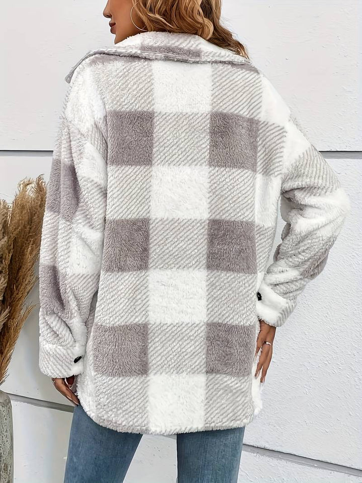 Women's Relaxed Grey and White Fleece Shacket