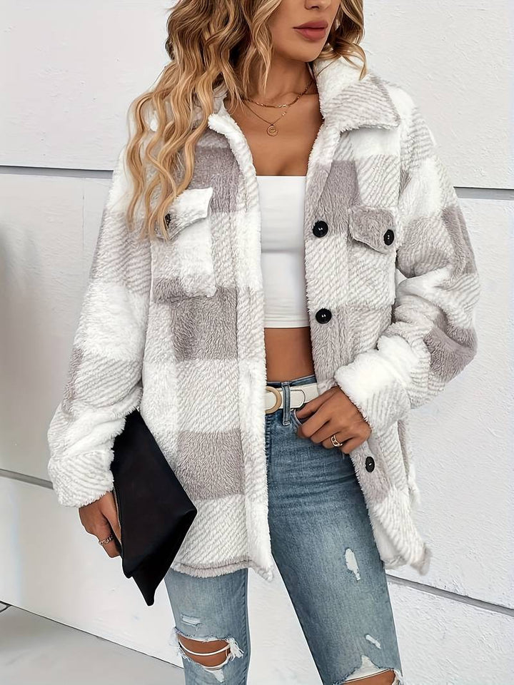 Women's Relaxed Grey and White Fleece Shacket