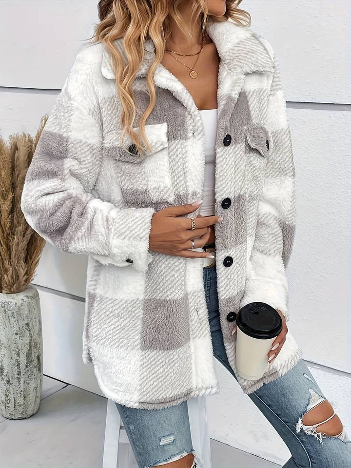 Women's Relaxed Grey and White Fleece Shacket