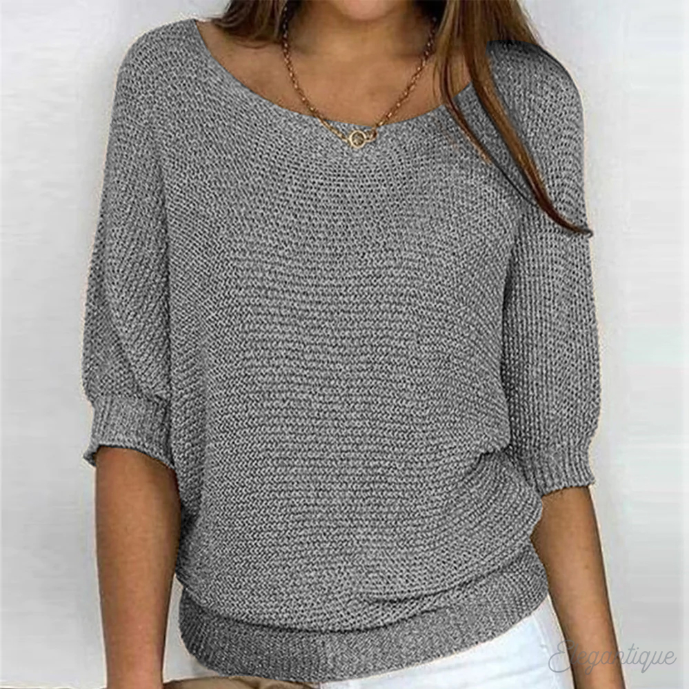 Women's Flattering Knit Jumper with Crew Neck and Ribbed Cuffs