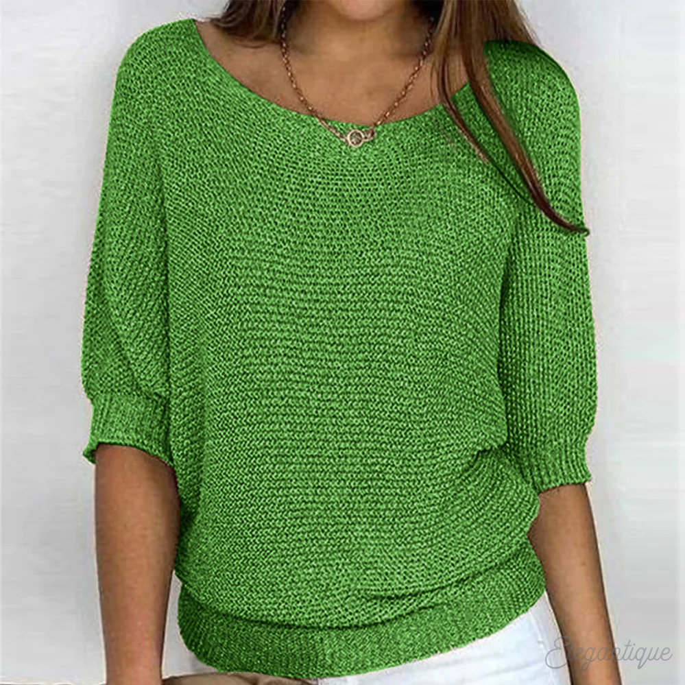 Women's Flattering Knit Jumper with Crew Neck and Ribbed Cuffs