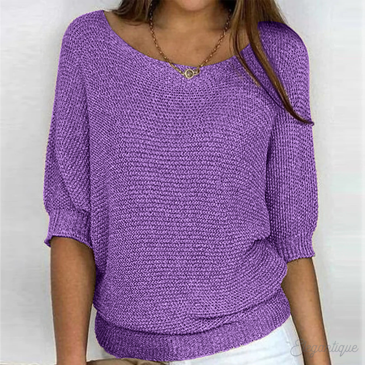 Women's Flattering Knit Jumper with Crew Neck and Ribbed Cuffs