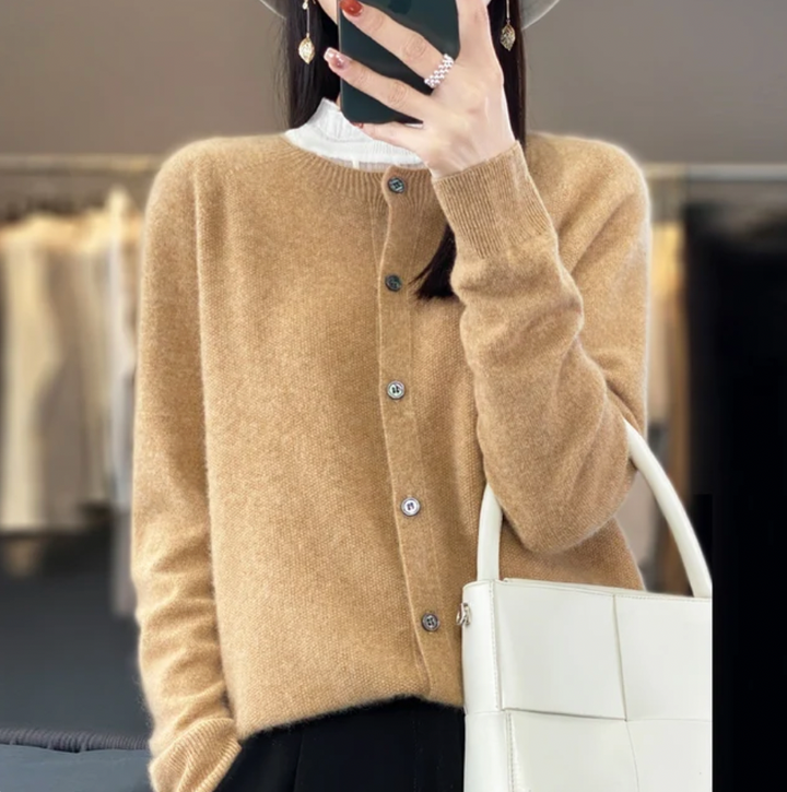 Women's Cosy Wool Knit Cardigan